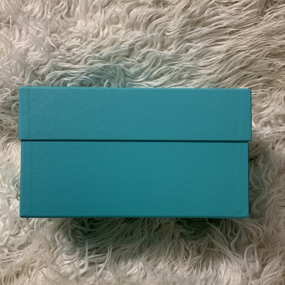 Tiffany and Company gift box - Picture 3 of 4